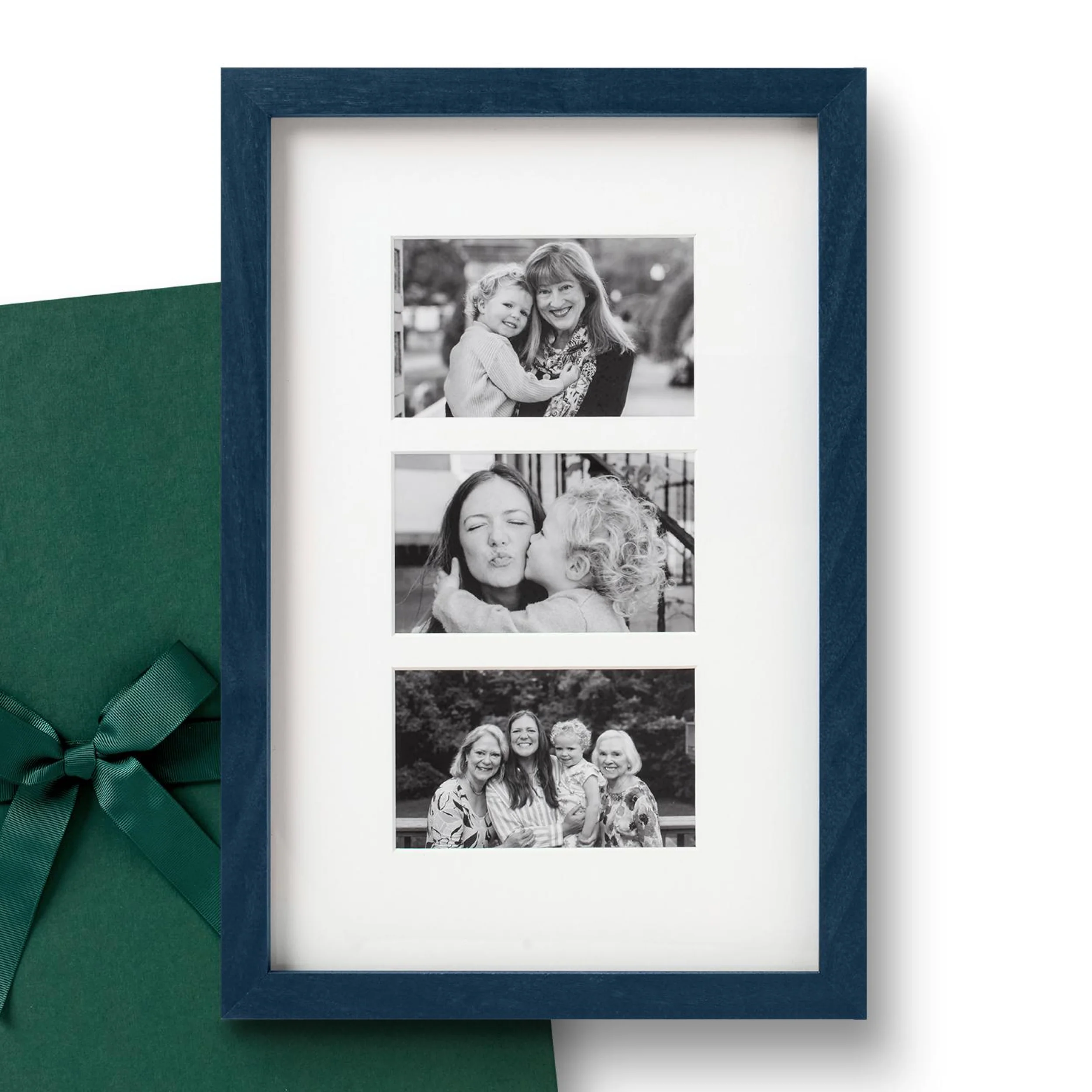 The Three Generation - Image 10